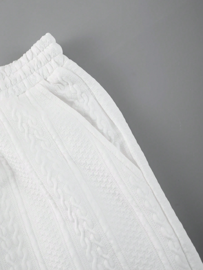 White Texture Set Minimalismo Raffinato e Comfort | Stock Limitato 🆘